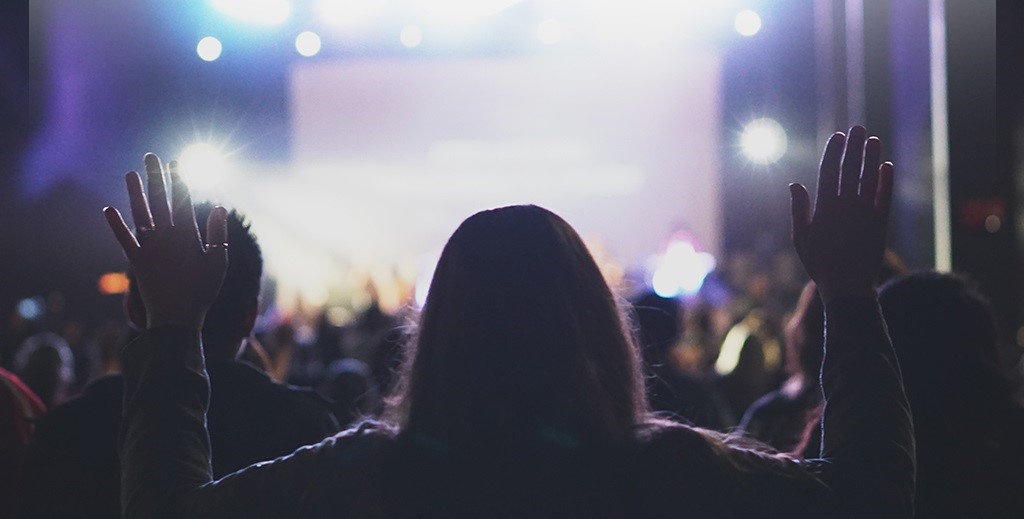 1024Worship.jpg